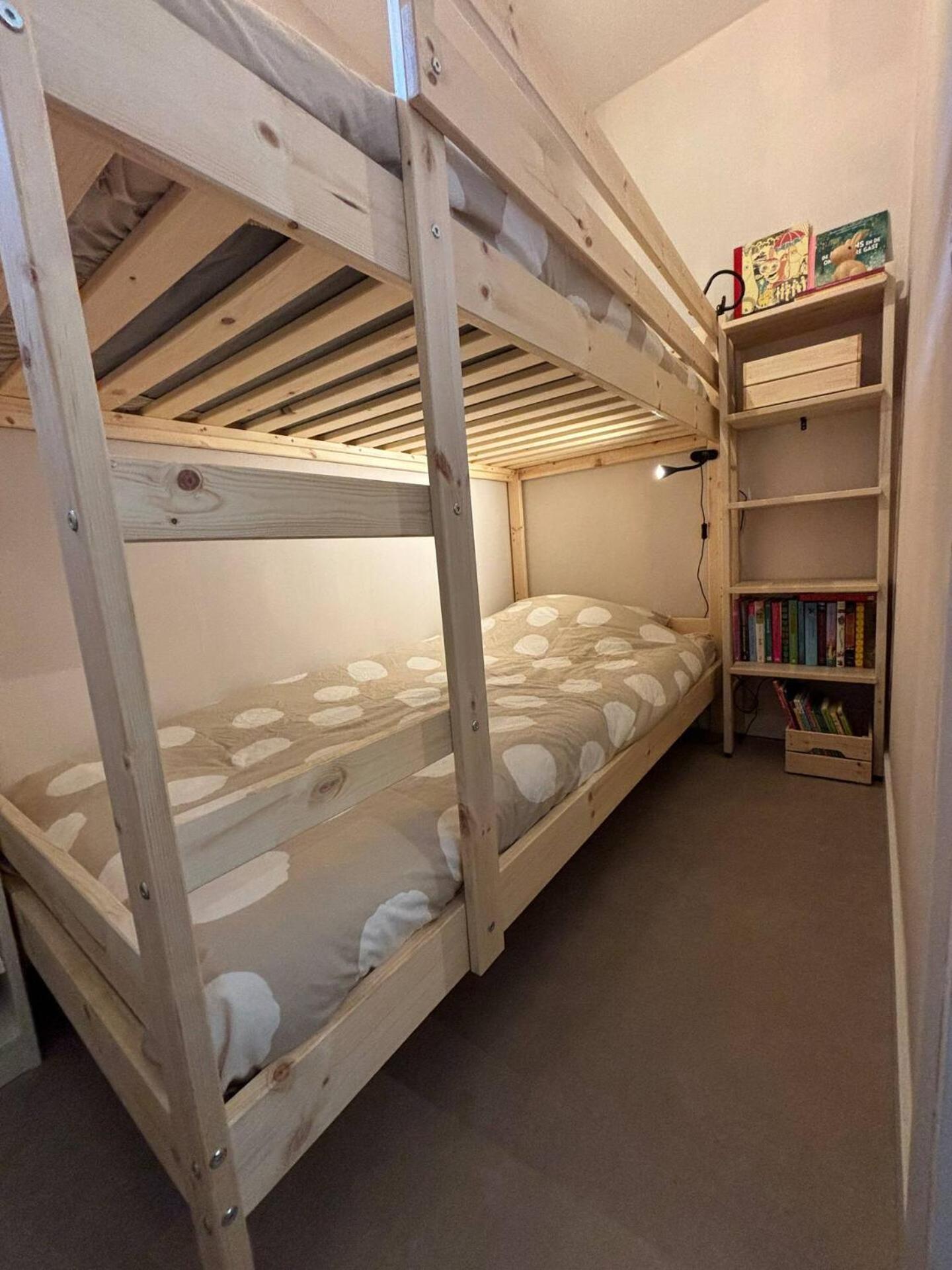 Bed And Breakfast Heerenveen Centrum Met Prive Sauna En Jacuzzi Bagian luar foto